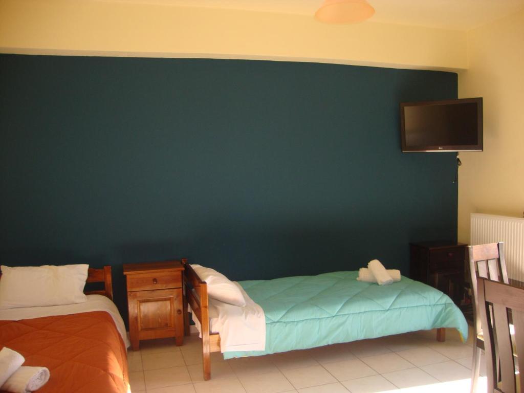 Kafiona Guesthouse Pírgos Dhiroú Oda fotoğraf