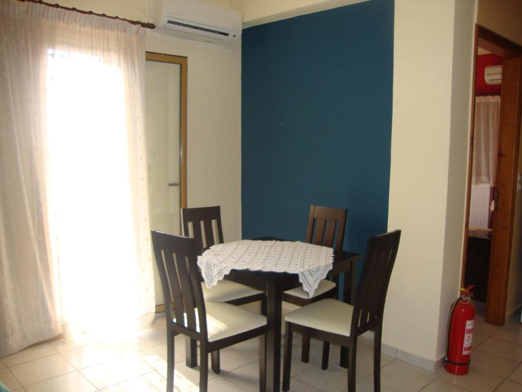 Kafiona Guesthouse Pírgos Dhiroú Dış mekan fotoğraf